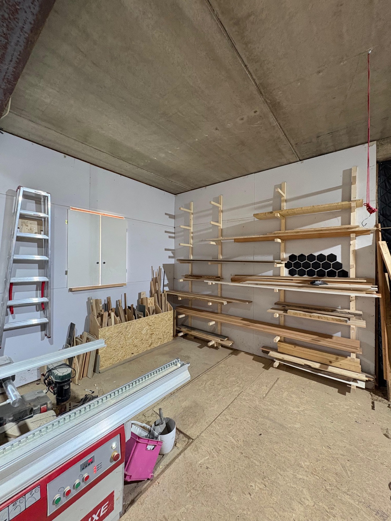 Eiche, Buche, Nuss — welches Massivholz für welches Möbel? — Schreinerei Henkel
